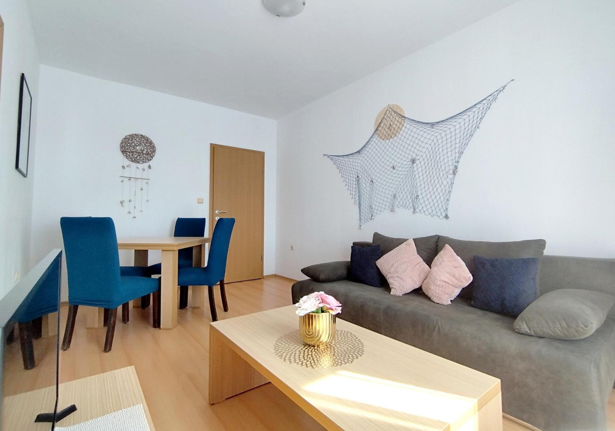 New Line Village Apartments Slântsjev Brjag Eksteriør bilde
